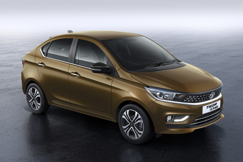 Tata Tiago and Tigor iCNG AMT